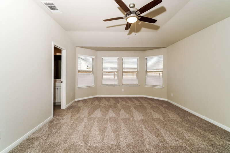 2,800/Mo, 1279 William Crst New Braunfels, TX 78130 Main Bedroom View