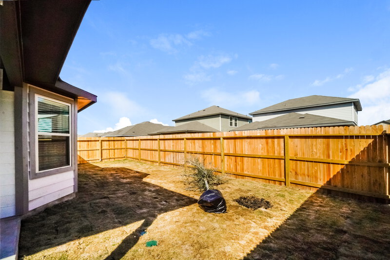 2,800/Mo, 1279 William Crst New Braunfels, TX 78130 Rear View