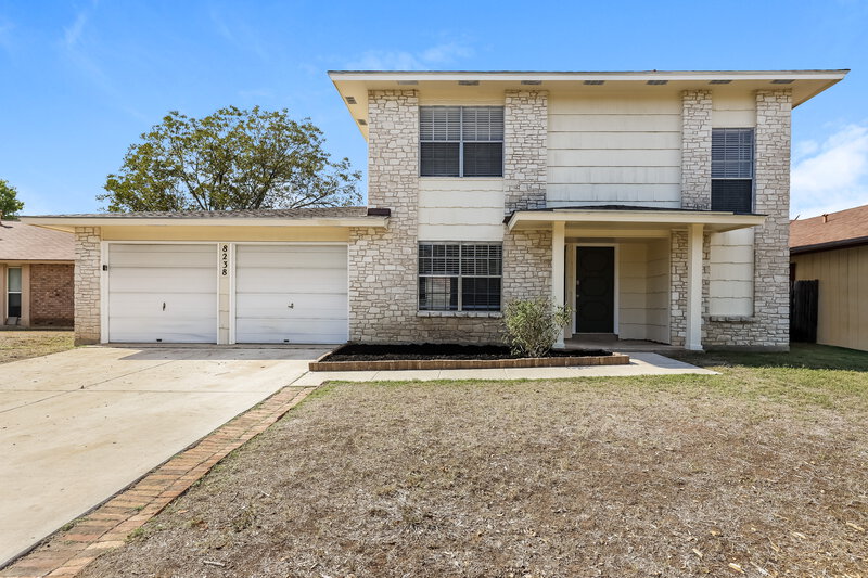 1,900/Mo, 8238 Meadow Post St San Antonio, TX 78251 External View