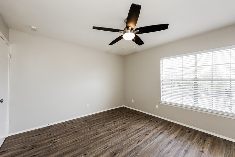 1,900/Mo, 8238 Meadow Post St San Antonio, TX 78251 Bedroom View 2