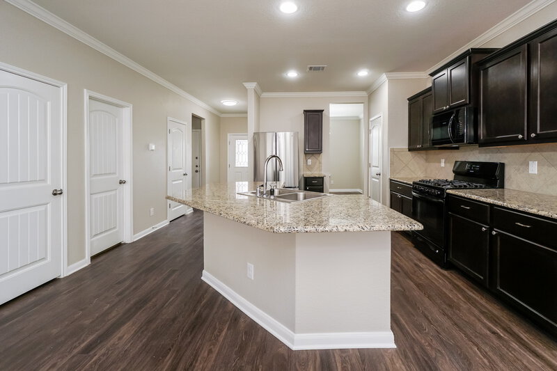 2,425/Mo, 2465 McCrae New Braunfels, TX 78130 Kitchen View