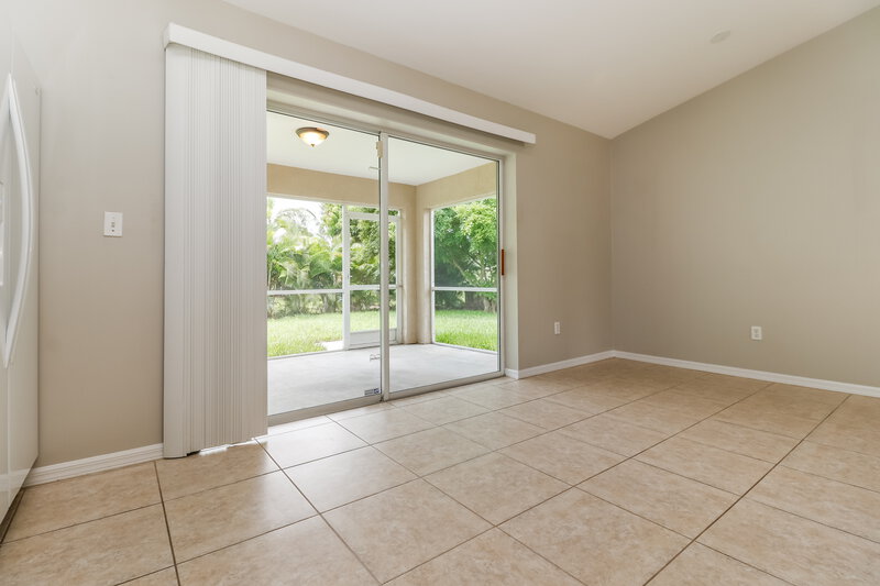 3,180/Mo, 1828 SW 10th Ter Cape Coral, FL 33991 Dining Room View