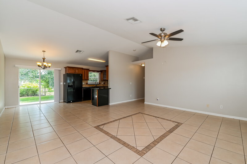 2,760/Mo, 1733 SW 22nd Ln Cape Coral, FL 33991 Living Room View 2
