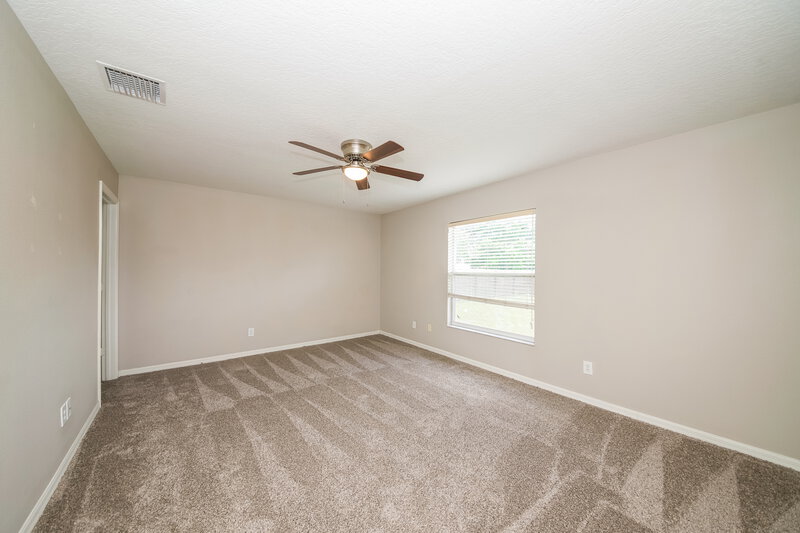 2,145/Mo, 6010 33rd Dr E Palmetto, FL 34221 Main Bedroom View