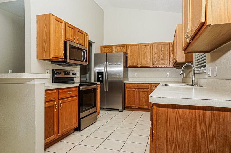 2,115/Mo, 5063 Linda Dr North Port, FL 34286 Kitchen View