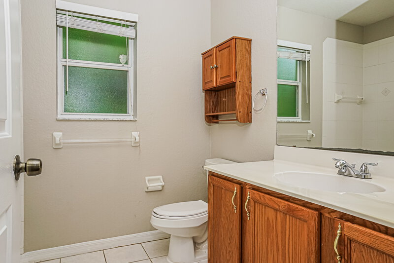 2,115/Mo, 5063 Linda Dr North Port, FL 34286 Bathroom View
