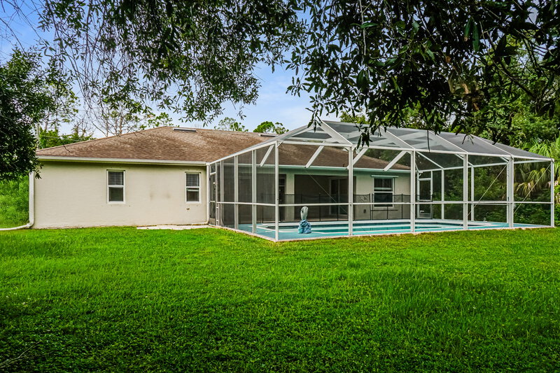 2,115/Mo, 5063 Linda Dr North Port, FL 34286 Rear View