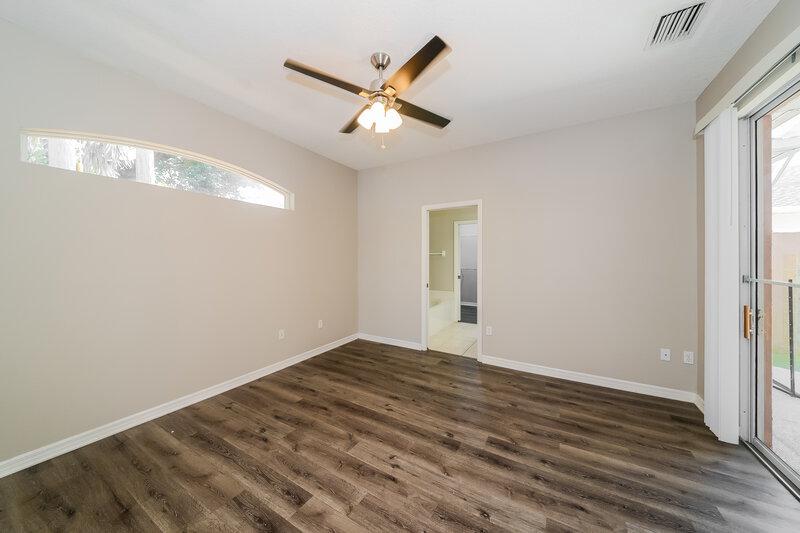 2,365/Mo, 1073 Whitegate Ct Sarasota, FL 34232 Main Bedroom View