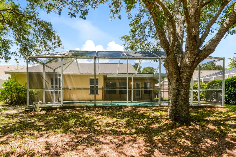 2,760/Mo, 11022 4th Ave E Bradenton, FL 34212 Rear View