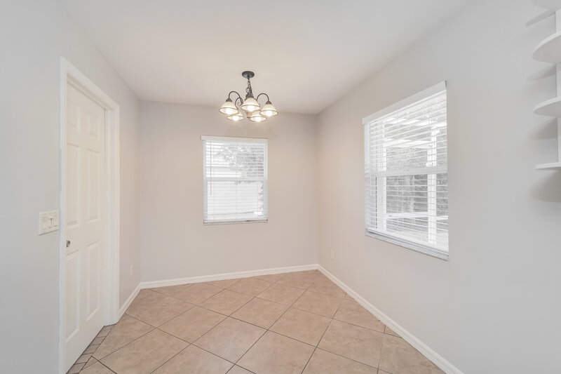 2,220/Mo, 1413 SW 11th Pl Cape Coral, FL 33991 Dining Room View