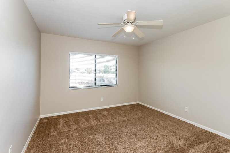 1,795/Mo, 139 SE 19th Ln Cape Coral, FL 33990 Bedroom View