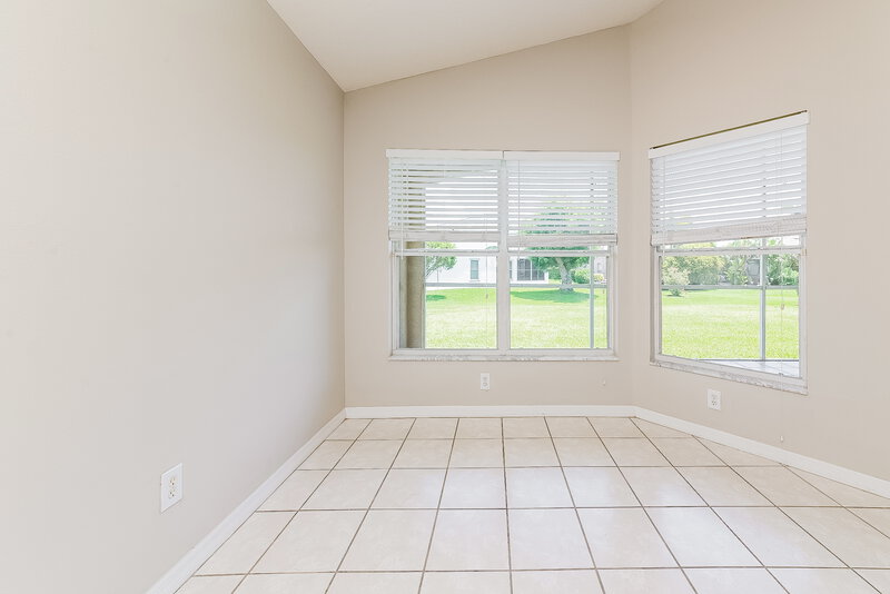 2,135/Mo, 9432 Sarazen Pl Palmetto, FL 34221 Dining Room View