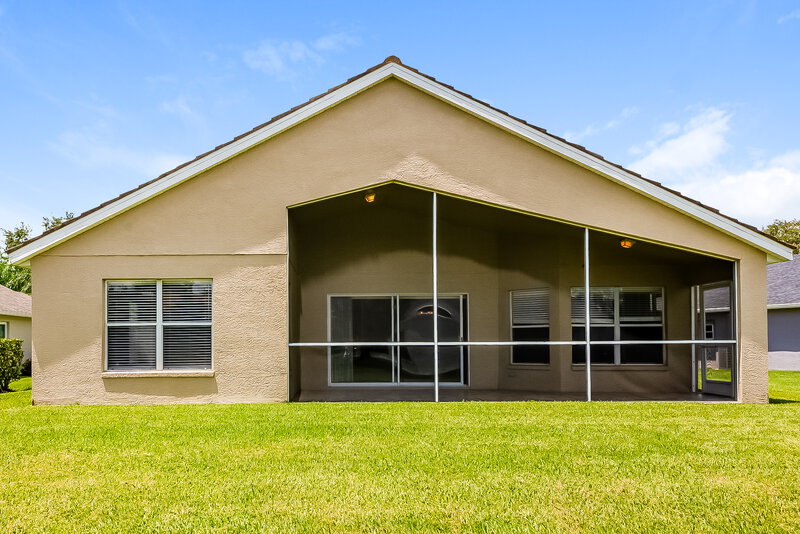 2,135/Mo, 9432 Sarazen Pl Palmetto, FL 34221 Rear View