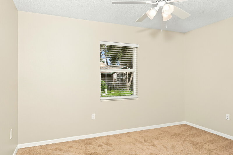 2,135/Mo, 1205 Oak Trace Dr Sarasota, FL 34232 Bedroom View 2