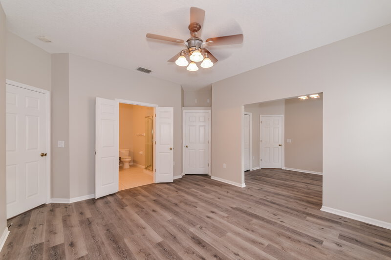 2,865/Mo, 12306 Mosswood Pl Lakewood Ranch, FL 34202 Main Bedroom View