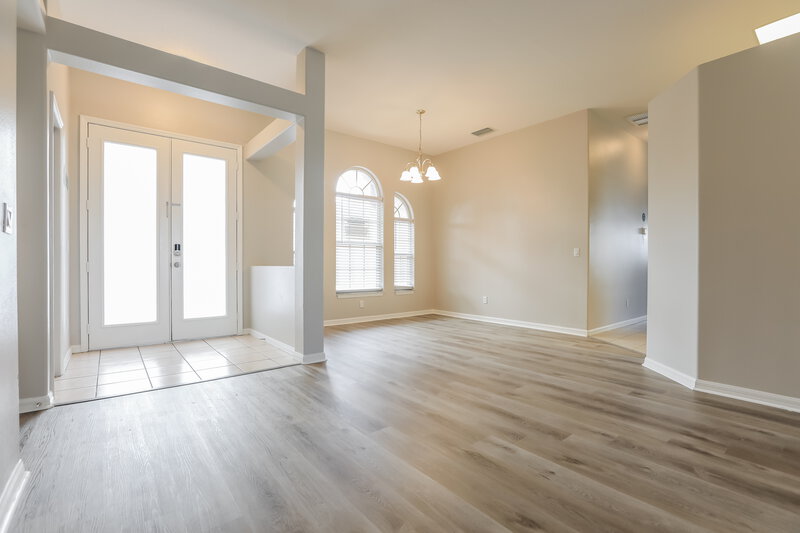2,715/Mo, 6218 Rock Creek Cir Ellenton, FL 34222 Living Room View