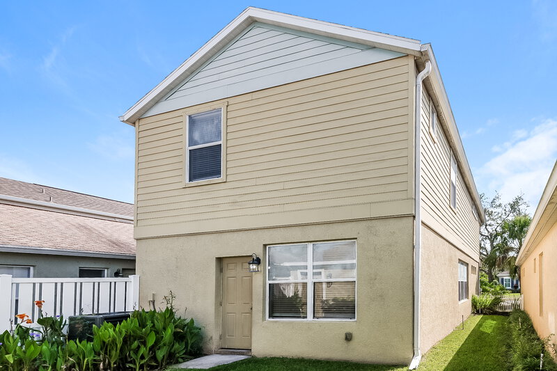 2,030/Mo, 4905 Charles Partin Dr Parrish, FL 34219 Rear View