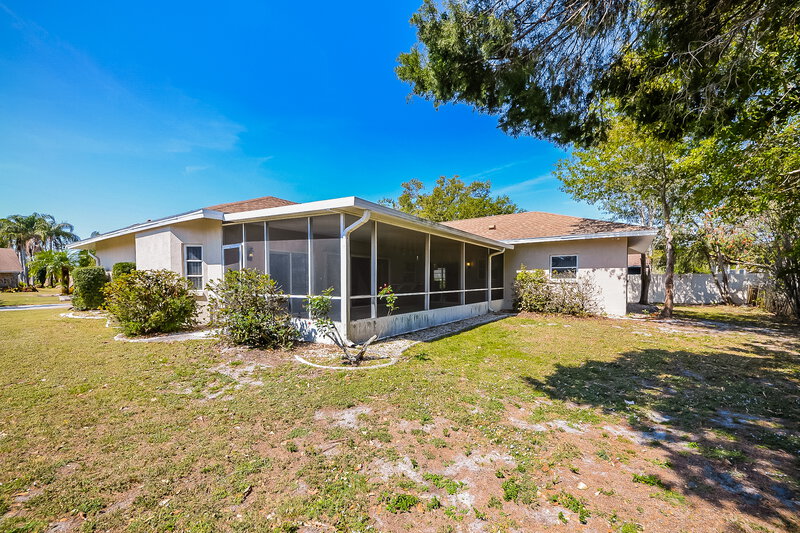 2,770/Mo, 4608 Masefield Pl Sarasota, FL 34241 Rear View