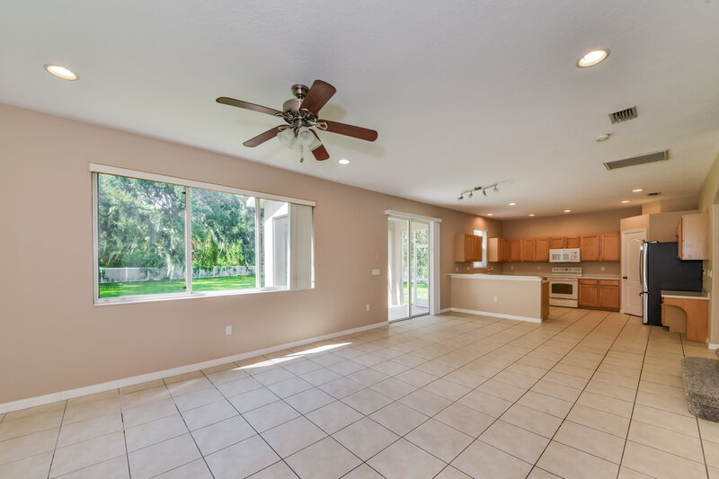 2,610/Mo, 5746 French Creek Ct Ellenton, FL 34222 Living Room View 3