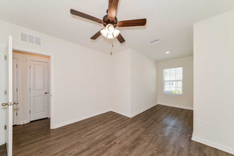 2,295/Mo, 3038 Intrepid Ave Sarasota, FL 34232 Bedroom View 3