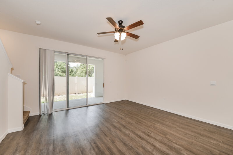 2,295/Mo, 5033 Wings Way Sarasota, FL 34232 Living Room View