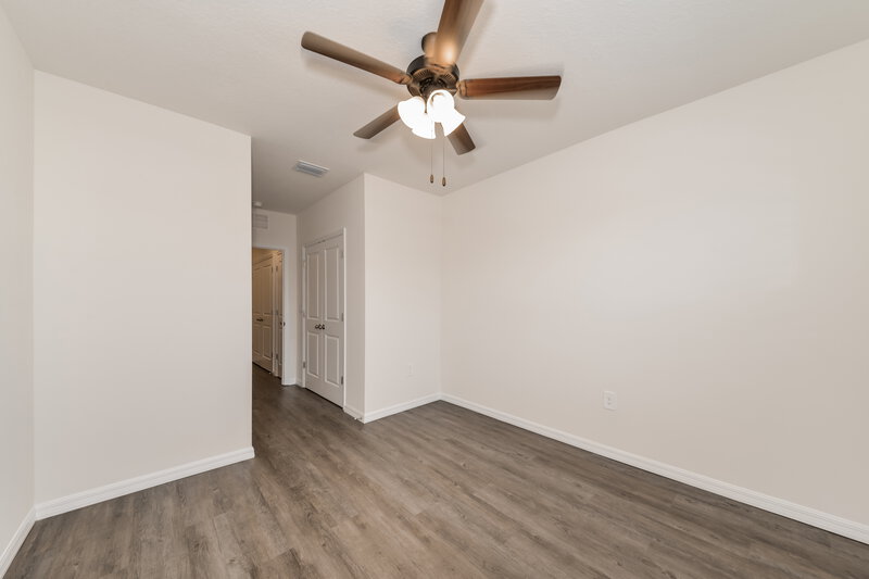 2,295/Mo, 5033 Wings Way Sarasota, FL 34232 Living Room View 2