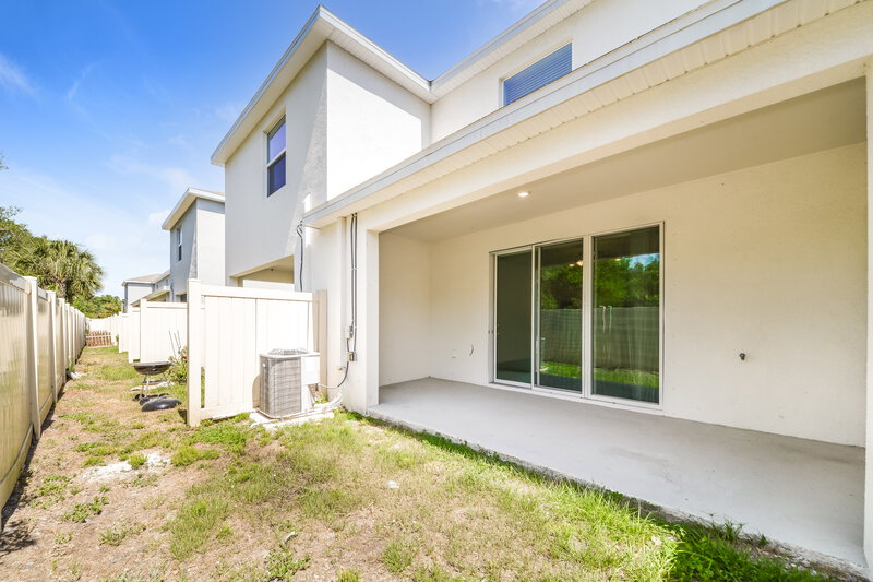2,295/Mo, 5033 Wings Way Sarasota, FL 34232 Rear View