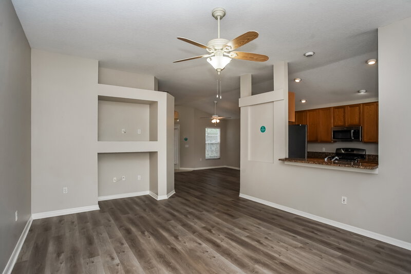 2,645/Mo, 13718 Glossy Ibis Pl Lakewood Ranch, FL 34202 Family Room View