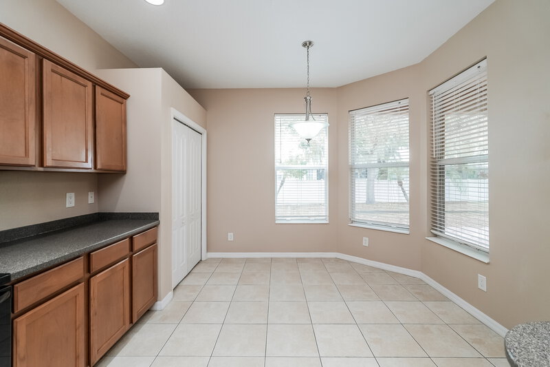 2,520/Mo, 3523 101st Ave E Parrish, FL 34219 Breakfast Nook View