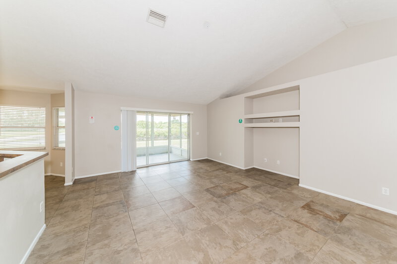 3,140/Mo, 6603 67th St E Palmetto, FL 34221 Living Room View 2