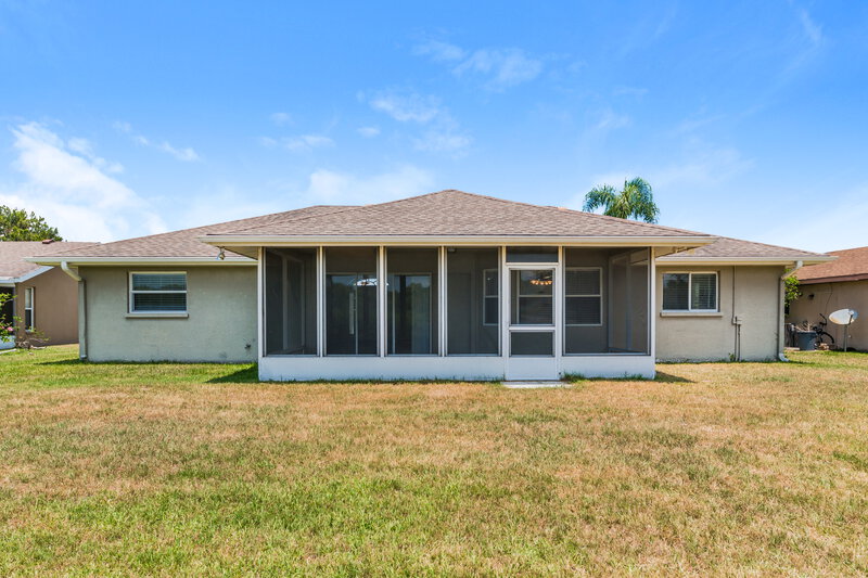 3,140/Mo, 6603 67th St E Palmetto, FL 34221 Rear View