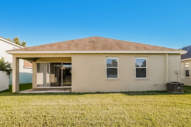 2,245/Mo, 6718 Rock Bridge Ln Ellenton, FL 34222 Rear View