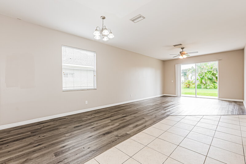 2,465/Mo, 5911 Willows Bridge Loop Ellenton, FL 34222 Dining Room View