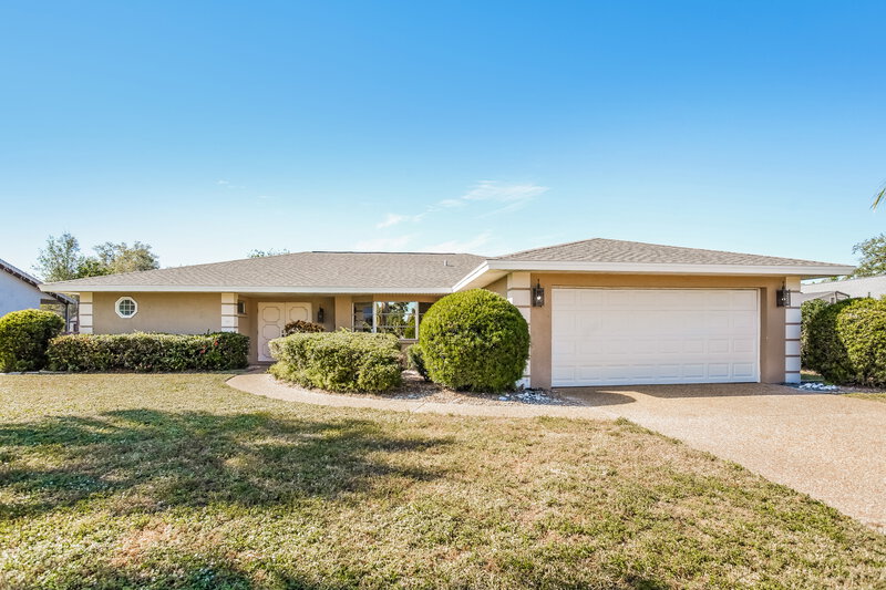 2,295/Mo, 4542 Charing Cross Rd Sarasota, FL 34241 External View