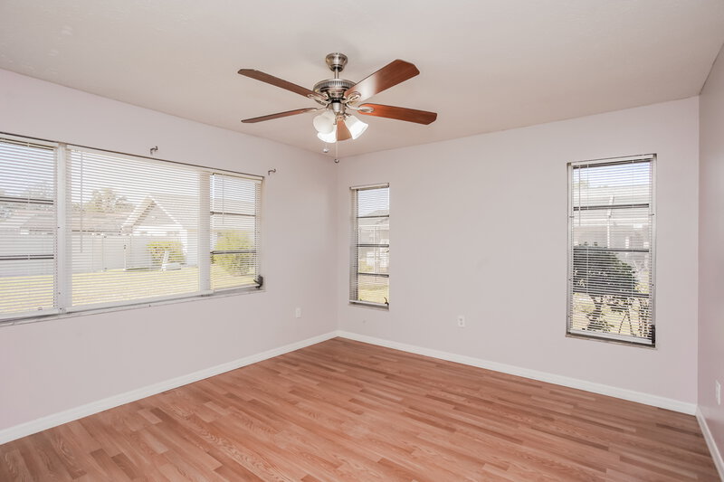 2,295/Mo, 4542 Charing Cross Rd Sarasota, FL 34241 Bedroom View