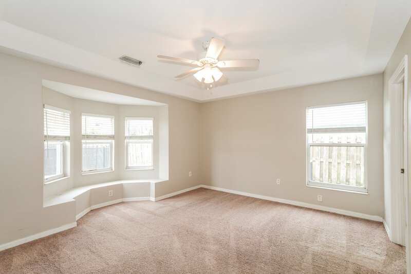 2,915/Mo, 7209 48th Ave E Palmetto, FL 34221 Main Bedroom View