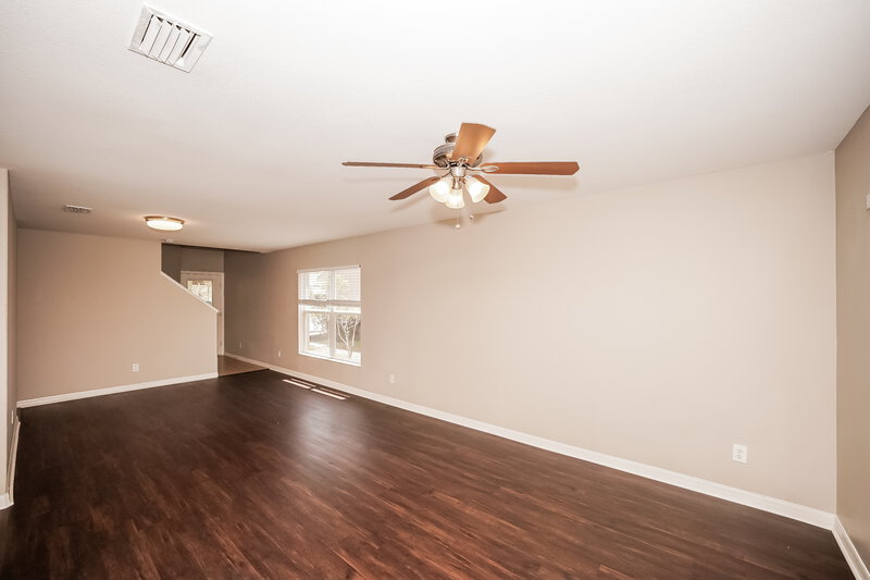 2,135/Mo, 11711 Tempest Harbor Loop Venice, FL 34292 Living Room View 2
