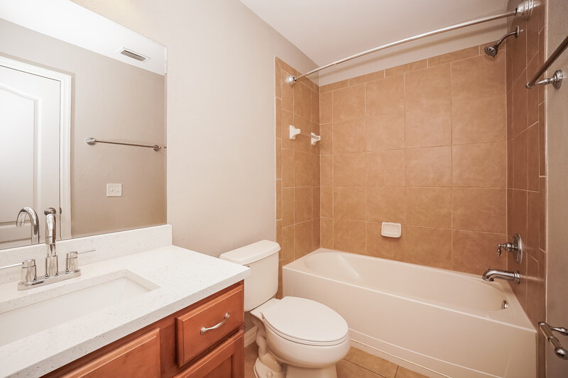 2,135/Mo, 11711 Tempest Harbor Loop Venice, FL 34292 Bathroom View