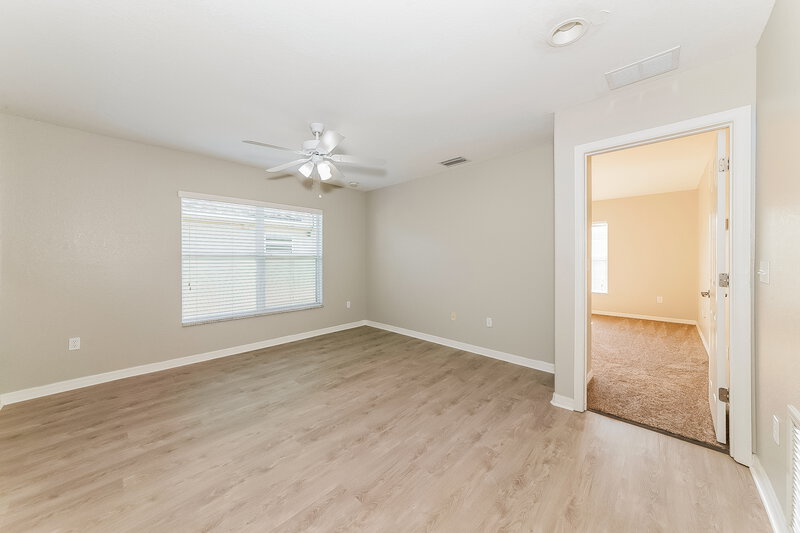 2,180/Mo, 7110 Chatum Light Run Bradenton, FL 34212 Main Bedroom View