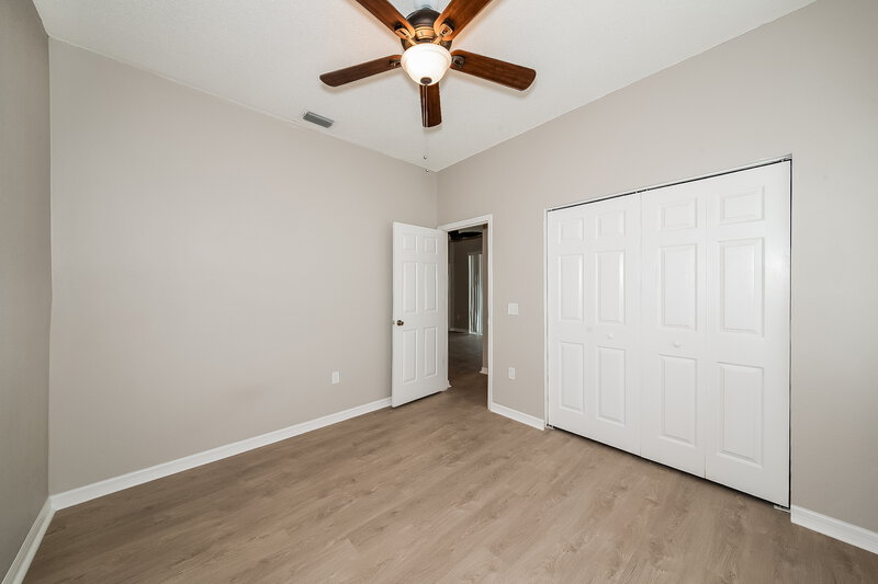 2,565/Mo, 944 Springwood Cir Bradenton, FL 34212 Bedroom View 4