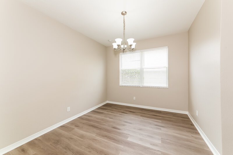 2,610/Mo, 14227 Gnatcatcher Ter Lakewood Ranch, FL 34202 Dining Room View 2