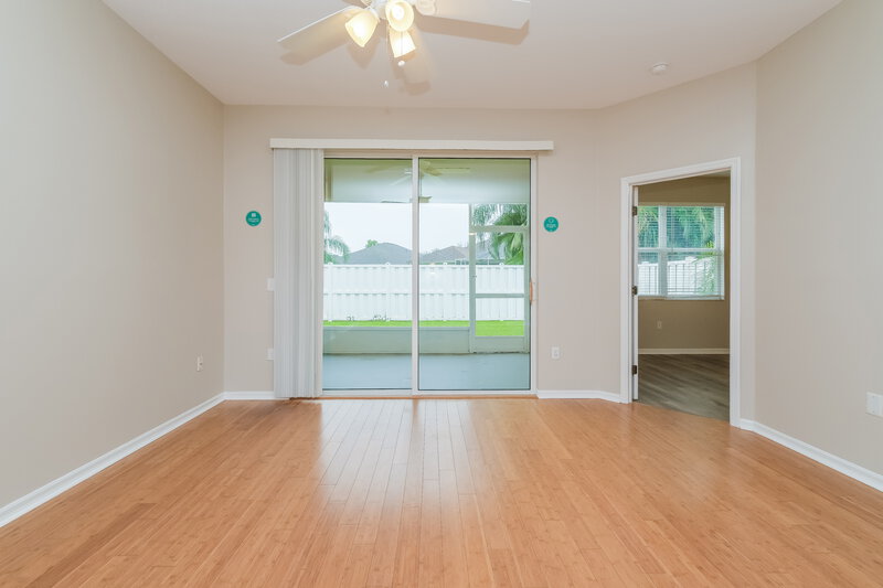 2,470/Mo, 1487 Millbrook Cir Bradenton, FL 34212 Living Room View
