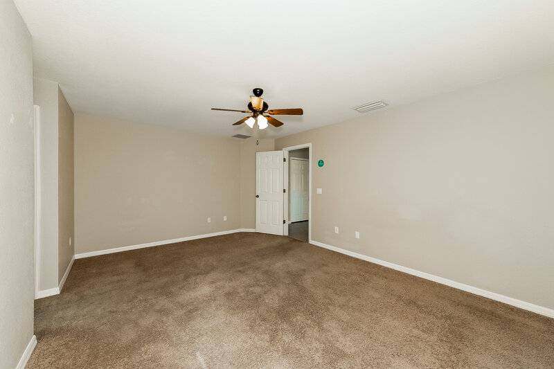 2,450/Mo, 2795 Yacolt Ave North Port, FL 34286 Main Bedroom View 2