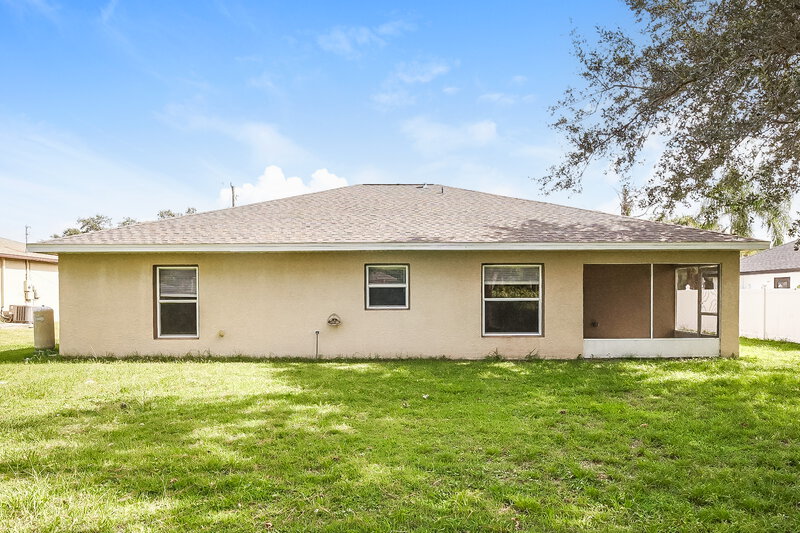 1,745/Mo, 2795 Yacolt Ave North Port, FL 34286 Rear View