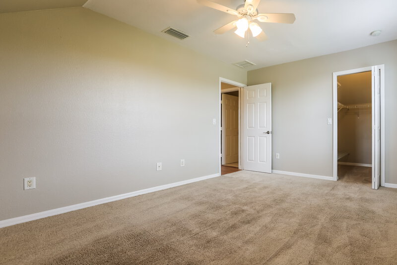 2,085/Mo, 2736 Saybrook Ave North Port, FL 34286 Main Bedroom View