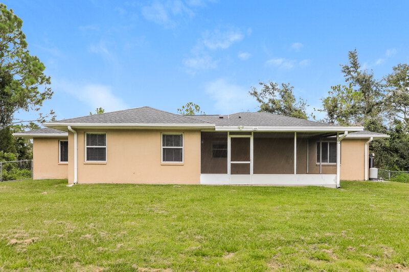2,180/Mo, 5905 Humkey St North Port, FL 34291 Rear View