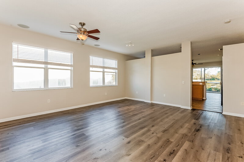 2,280/Mo, 3324 70th Ct E Palmetto, FL 34221 Living Room View 2