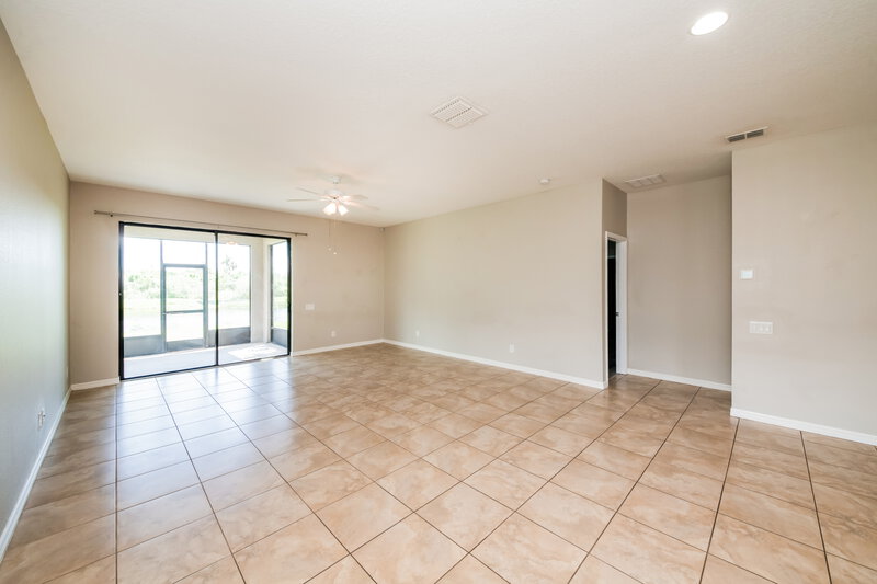 2,605/Mo, 10615 55th Ct E Parrish, FL 34219 Living Room View