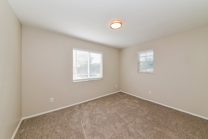2,570/Mo, 4033 Banbury Cir Parrish, FL 34219 Bedroom View 2