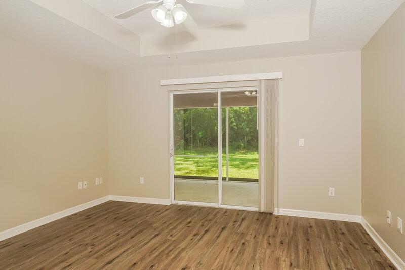 2,210/Mo, 2832 59th Ave E Bradenton, FL 34203 Main Bedroom View 2